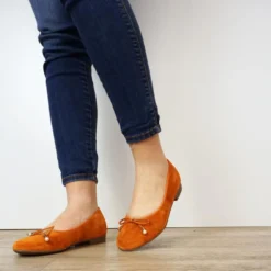 ARA MOCASSINO IN CAMOSCIO ULTRALEGGERO ARANCIONE