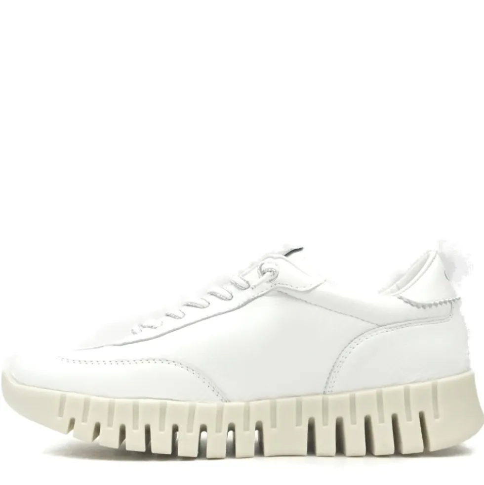 CETTI TENNIS DONNA IN MORBIDA PELLE E SUOLA ULTRA FLESSIBILE