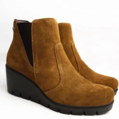 ENVAL SOFT TRONCHETTO ZEPPA ALTA CALZATA EXTRACOMODA COGNAC