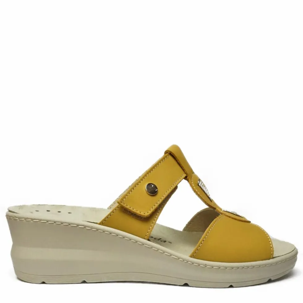 SUSIMODA CIABATTA IN PELLE CON STRAPPO E PLANTARE ESTRAIBILE BISCOTTO