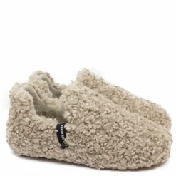 VERBENAS YUK CURLY PANTOFOLA ALTA SUPER TRENDY E CALDA
