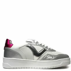 VICTORIA SNEAKERS IN PELLE CON FORI TRASPIRANTI E DECORAZIONI LUCIDE